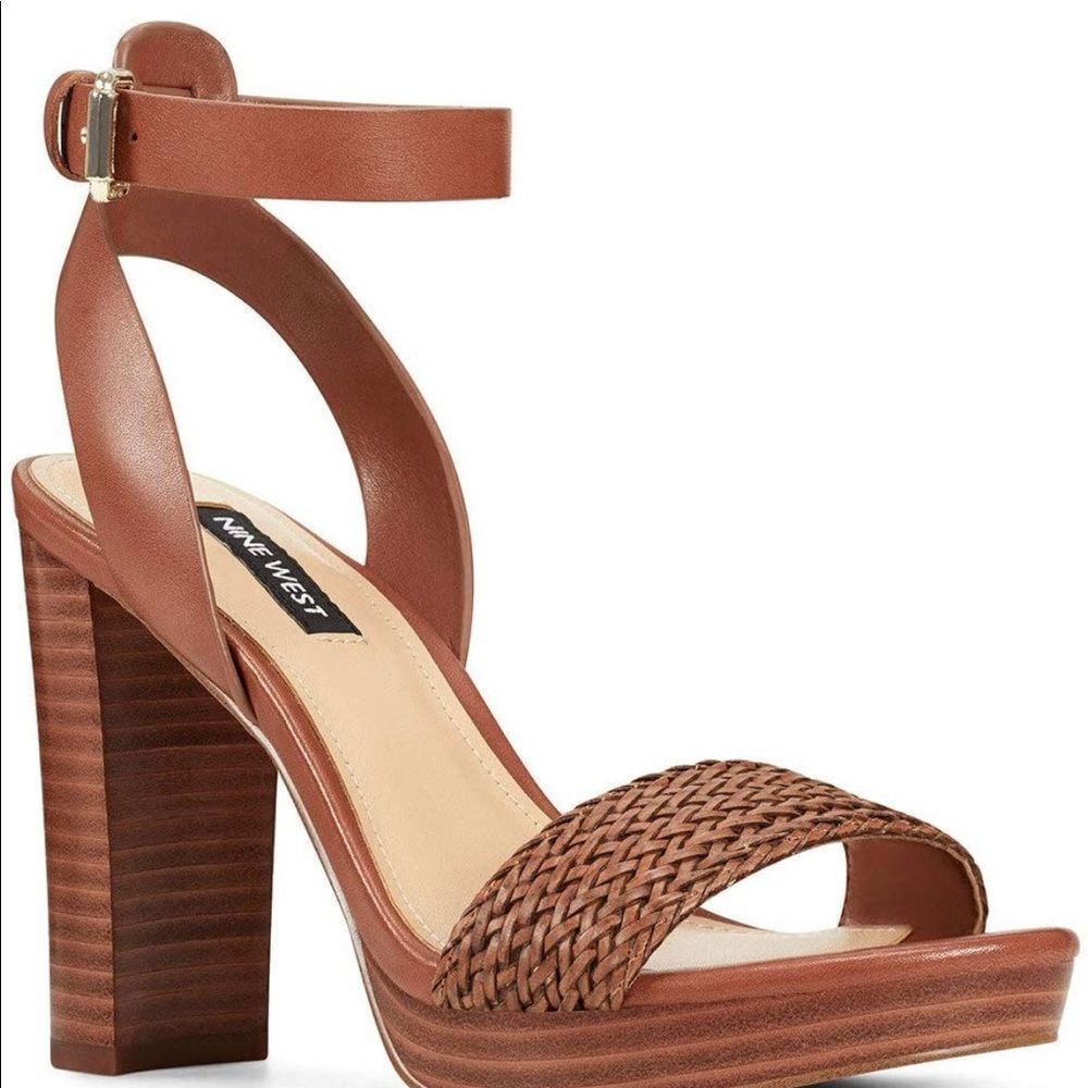 Nine West Brown Leather Deluxe Sandals Size 10
